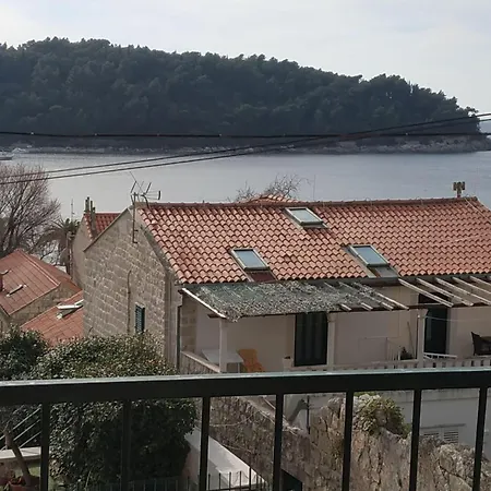 Saul - One Bedroom With Terrace And Sea View Apartamento Cavtat