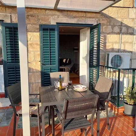 Lägenhet Saul - One Bedroom With Terrace And Sea View