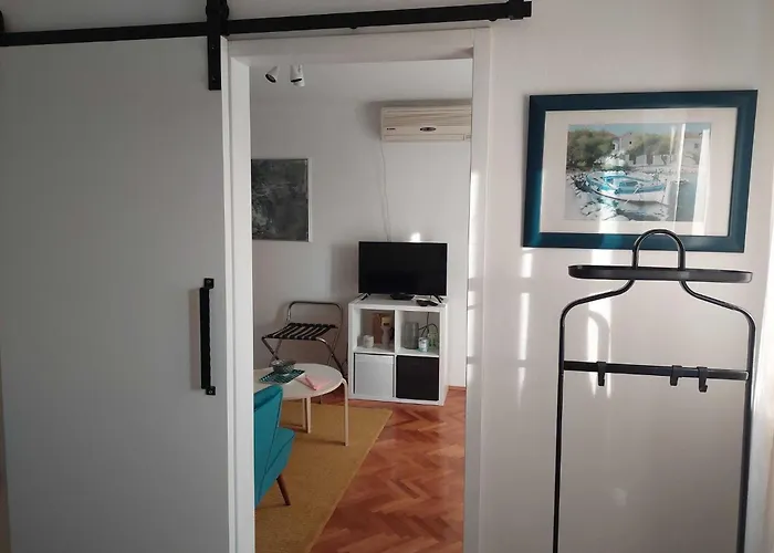 Saul - One Bedroom With Terrace And Sea View Lejlighed *