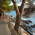 Saul - One Bedroom With Terrace And Sea View 察夫塔特